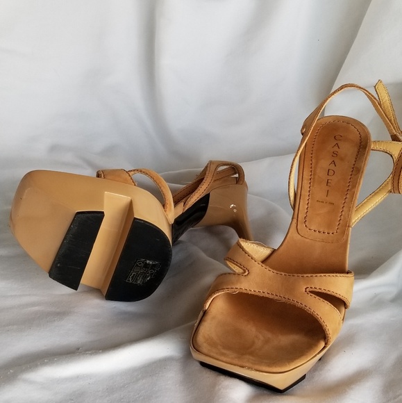 Casadei Tan Suede/Cavas Platform Sandal 9 (1/2) - Picture 2 of 4